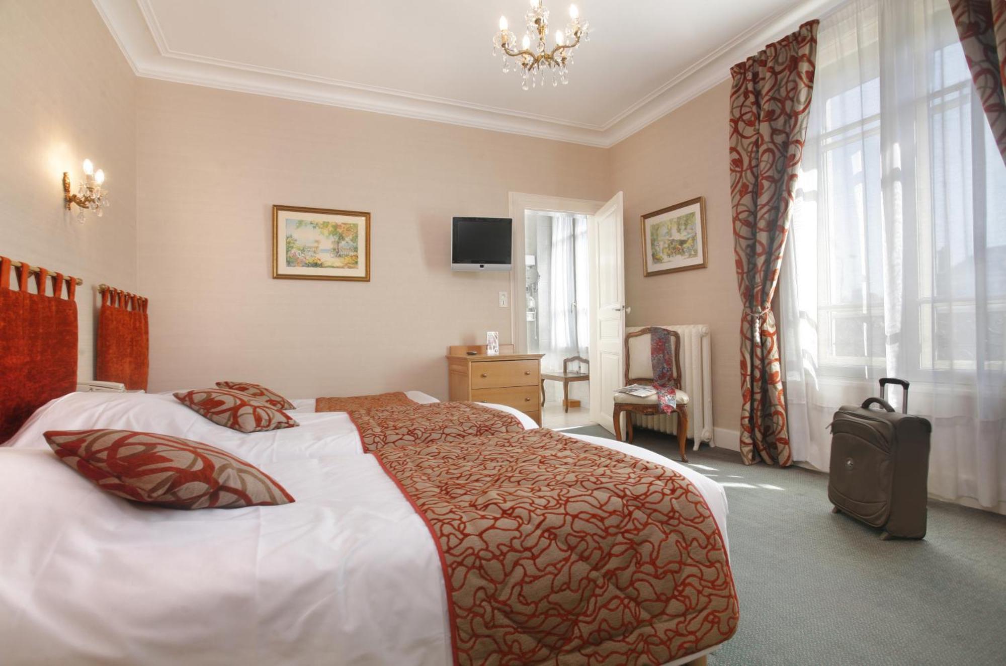 The Originals Boutique, Hotel Normandie, Auxerre Eksteriør billede